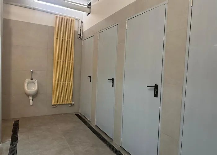 Cconforthotels Host Hostel *