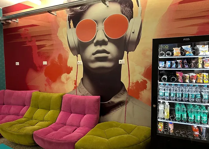 Hostel Cconforthotels Host Bari