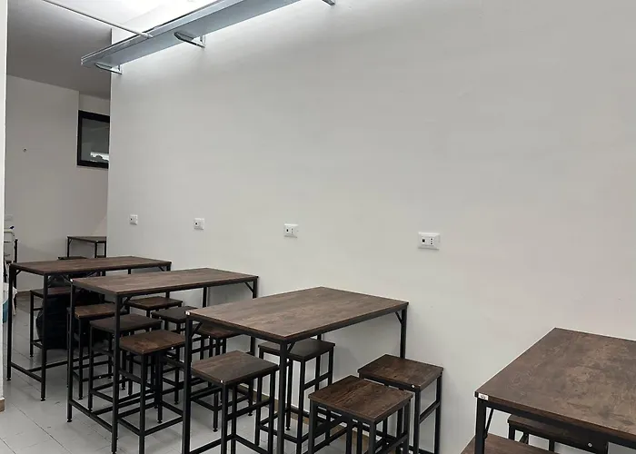 Cconforthotels Host *