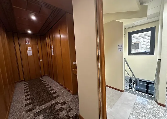 Hostel Cconforthotels Host