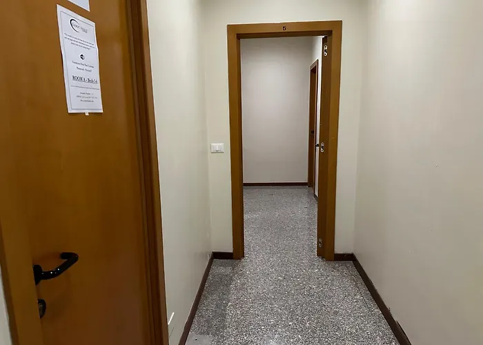 Hostel Cconforthotels Host *